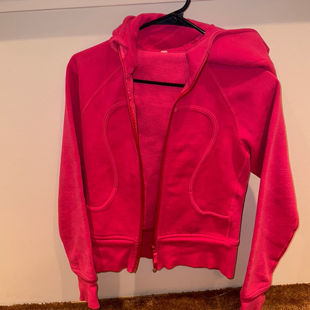 Size 4 lululemon lulu scuba hoodie